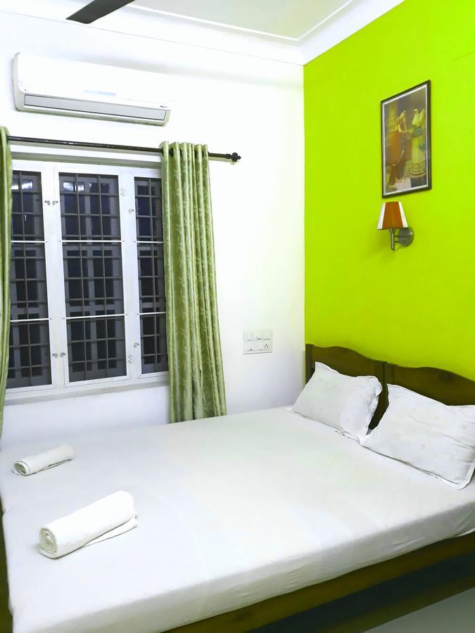 Seaway'S Inn Kochi Екстер'єр фото