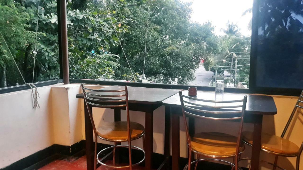 Seaway'S Inn Kochi Екстер'єр фото